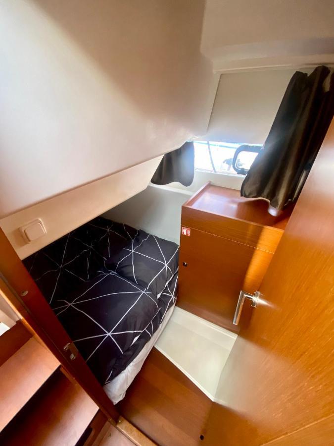 Une Nuit Insolite Sur Un Bateau Linge Et Menage Inclus - Boat Paradise La Rochelle La Rochelle  Exterior foto